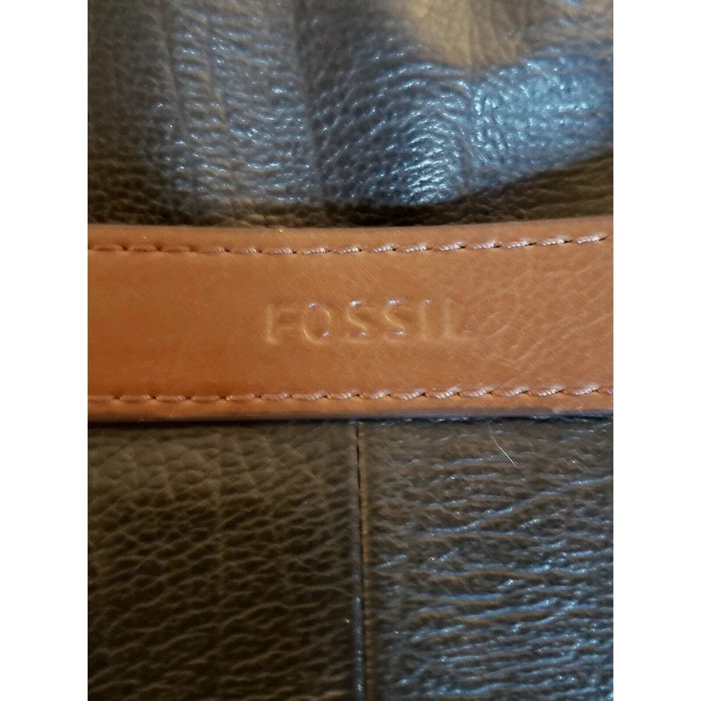 Fossil Evan Leather Commuter Crossbody Bag Black Brown Push Lock Closure 10x4" - Picture 6 of 10